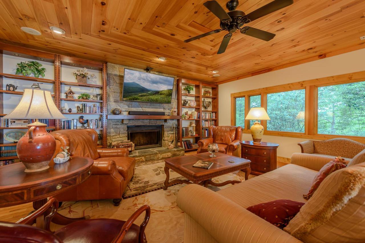 Graystone Cottage Blowing Rock Exterior photo