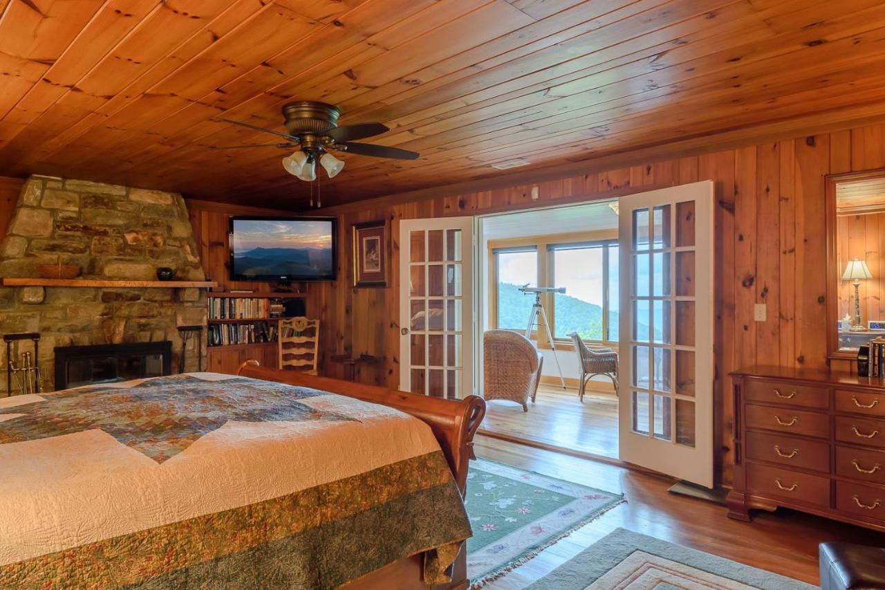 Graystone Cottage Blowing Rock Exterior photo