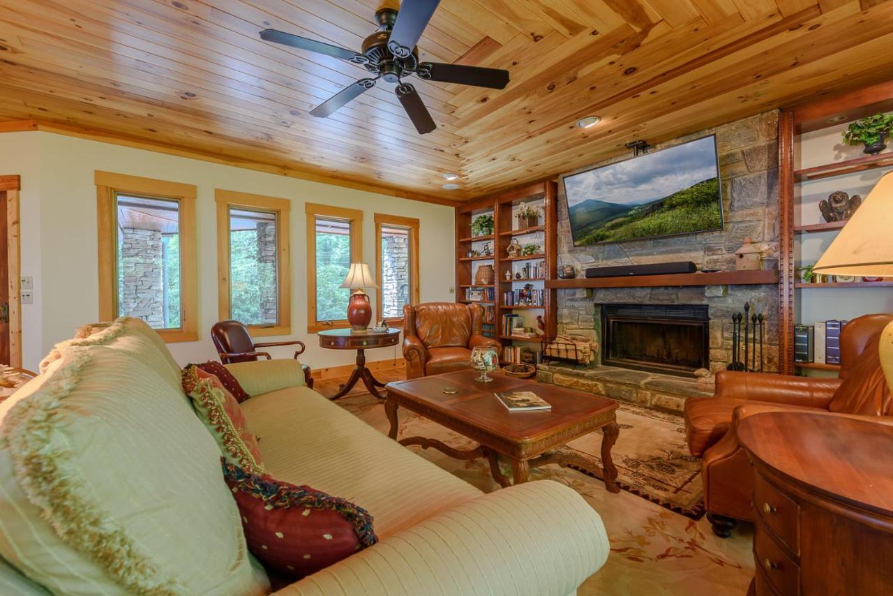 Graystone Cottage Blowing Rock Exterior photo