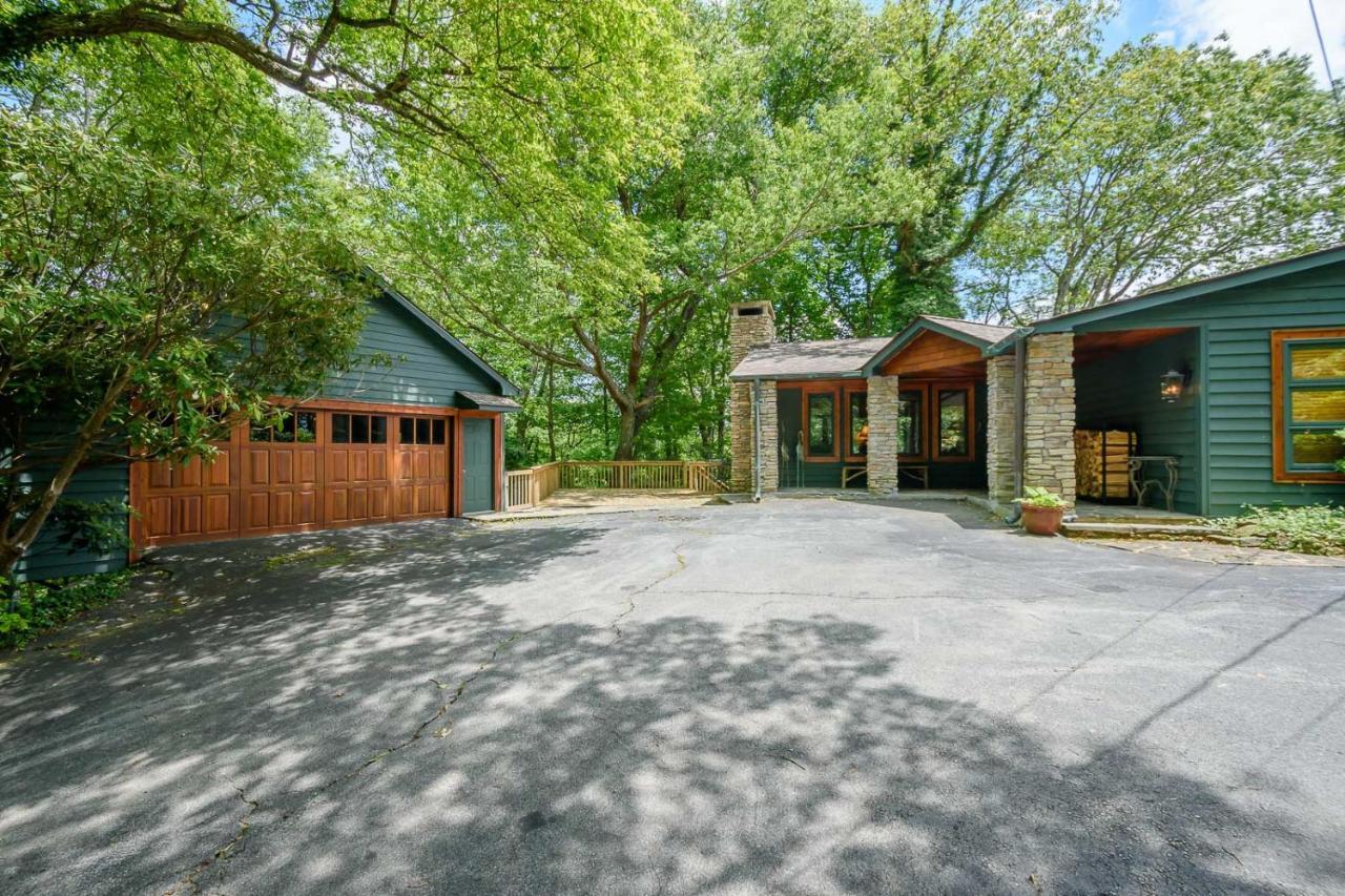 Graystone Cottage Blowing Rock Exterior photo