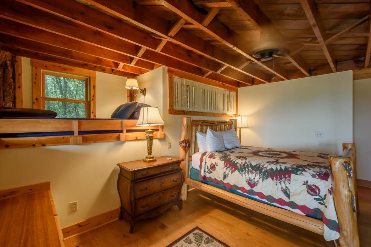 Graystone Cottage Blowing Rock Exterior photo
